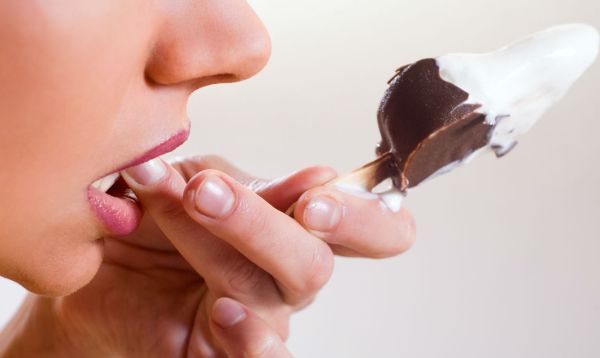 Как ухаживать за чувствительными зубами?