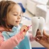 Как подготовить ребенка к первому посещению стоматолога: советы для родителей